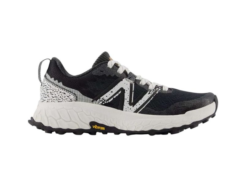 NewBalance HierroV7 womens d black white1