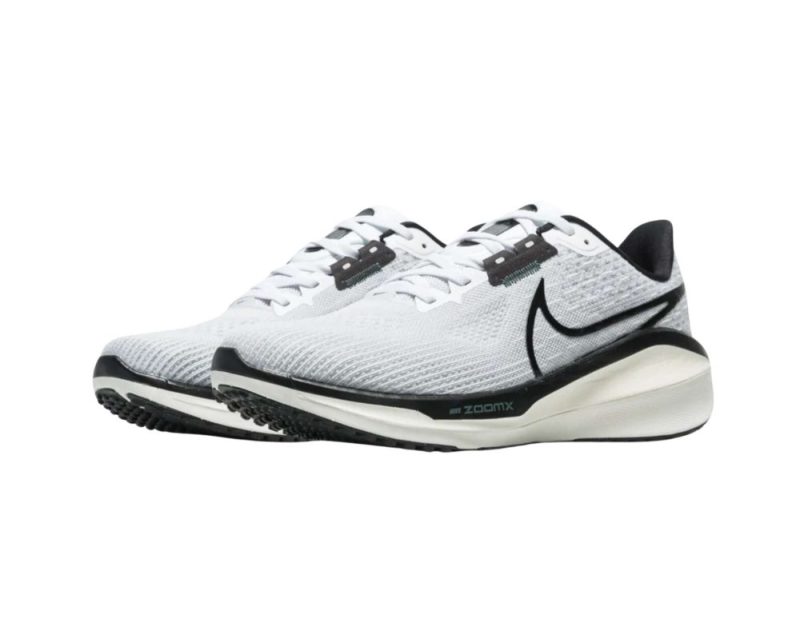 nike air zoom vomero 17 mens d white black pure platinum vintage green 06